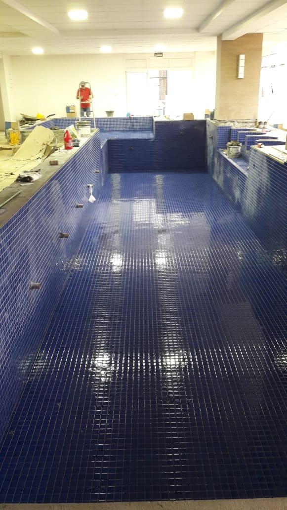 revestimento de piscina